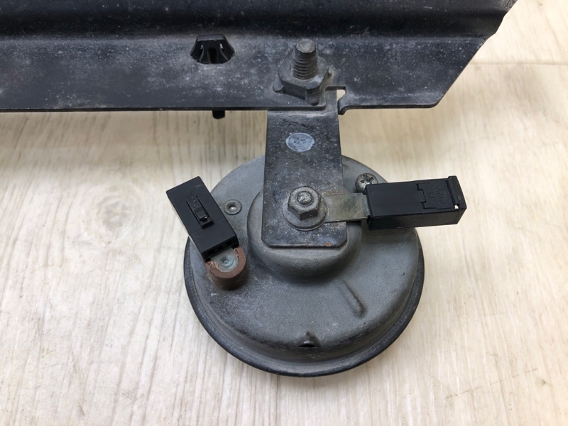 Сигнал JUKE 10-19 2011 F15 1.6 MR16DDT