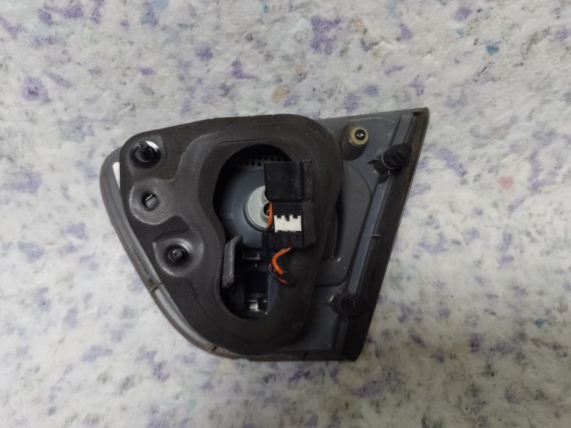 Фонарь внутренний задний левый ELANTRA HD 06-11