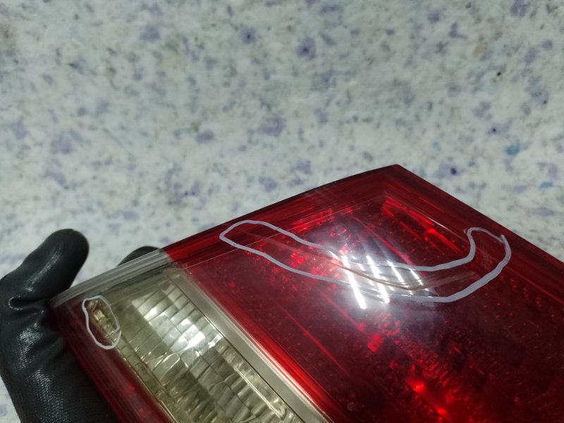 Фонарь внутренний задний правый TOYOTA CAMRY 40 06-11