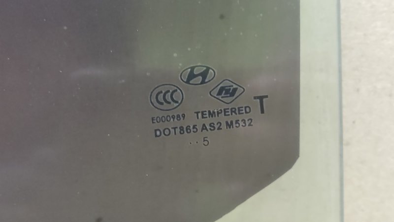 Стекло двери заднее левое ELANTRA MD 10-15 2015 MD 1.8 G4NB