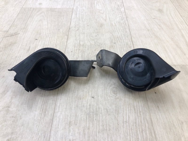 Запчасть сигнал CHRYSLER 300 04-10 5026212AC Б/У Сигнал CHRYSLER 300 04-10 5026212AC Б/У