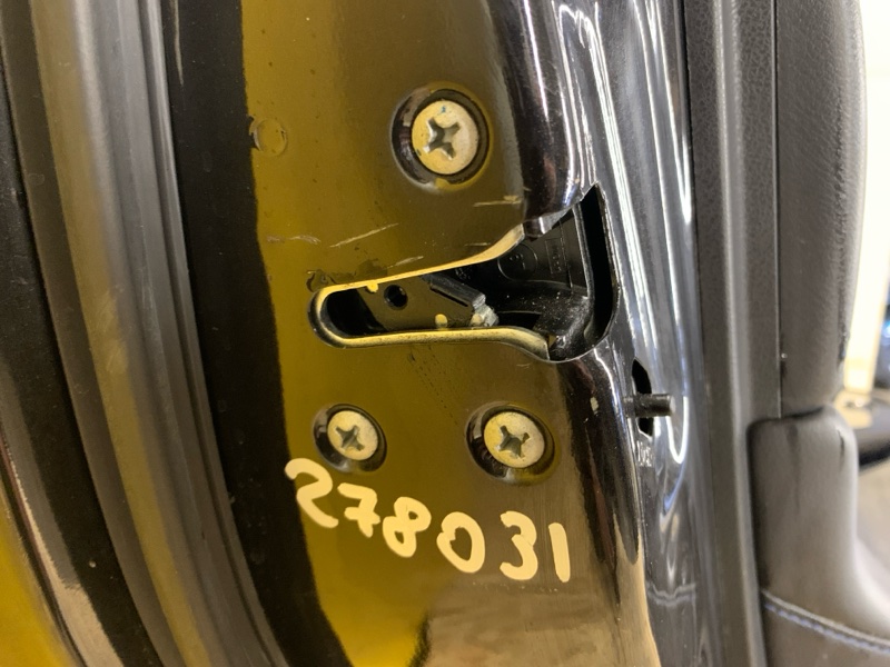 Замок двери задний левый NISSAN LEAF 18- 82501-4NP0A Б/У