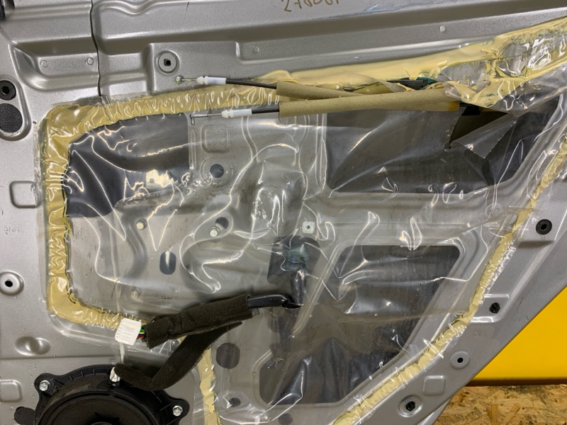 Стеклоподъемник задний правый LEAF 18-