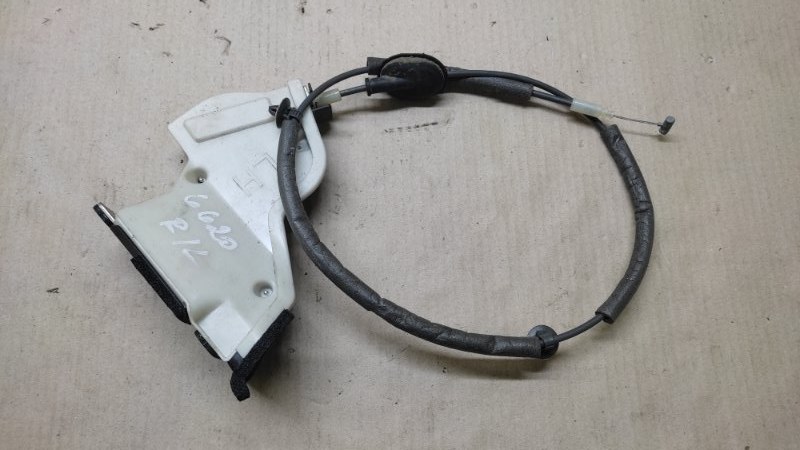 Замок двери боковой задний левый SEDONA 14-18 16 YP 3.3 G6DM