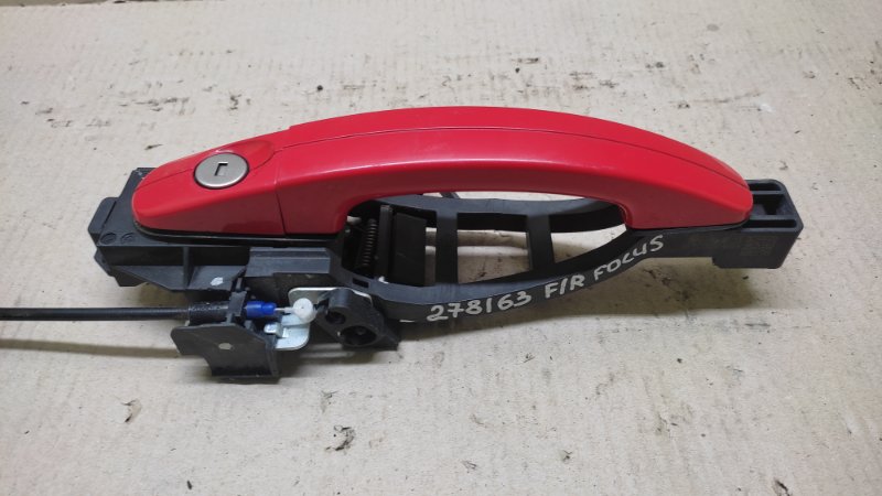 Ручка двери наружная передняя левая FORD FOCUS 10-18 Ручка двери наружная передняя левая FORD FOCUS 10-18