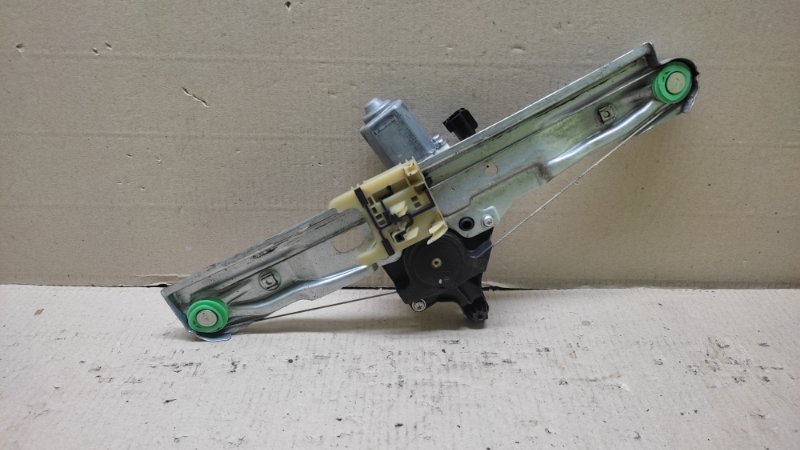 Стеклоподъемник задний левый FORD FOCUS 10-18