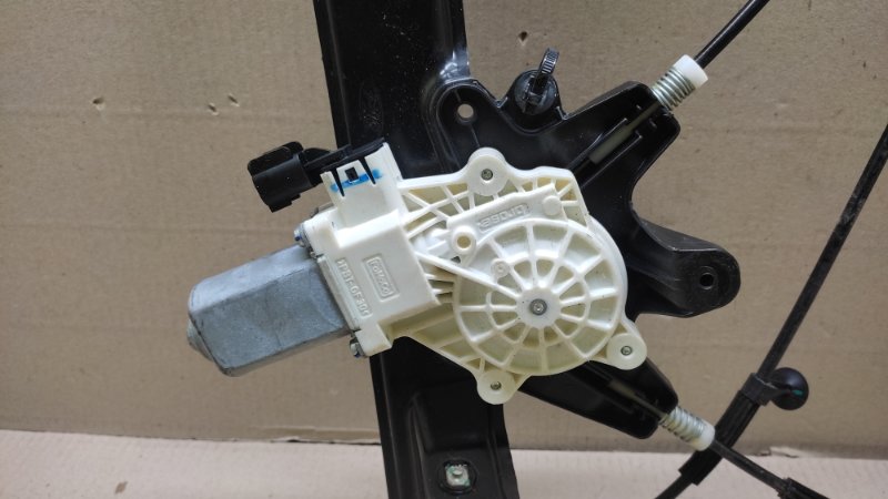 Стеклоподъемник передний левый FORD FOCUS 10-18