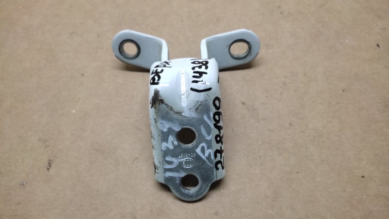 Петля двери верхняя передняя правая KIA OPTIMA TF 11-16 2013 TF 2.4 G4KK 79320-3K000 Б/У