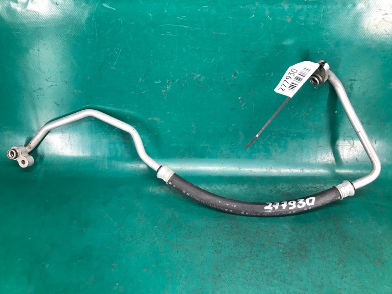 Запчасть трубка кондиционера TOYOTA C-HR 16- 88703-F4030 Б/У Трубка кондиционера TOYOTA C-HR 16- 88703-F4030 Б/У