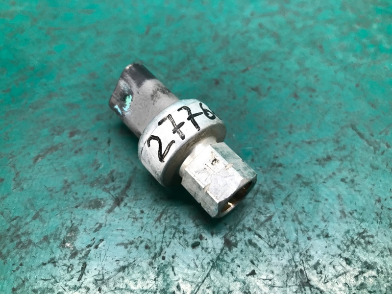 Запчасть датчик давления кондиционера DODGE JOURNEY 08-20 68156982AA Б/У Датчик давления кондиционера DODGE JOURNEY 08-20 68156982AA Б/У