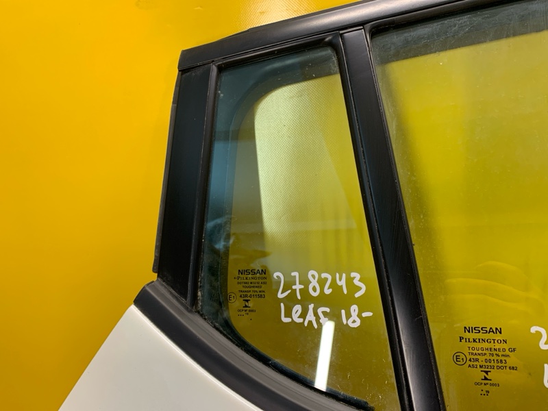 Стекло двери глухое заднее правое NISSAN LEAF 18- 82220-5SF1A Б/У