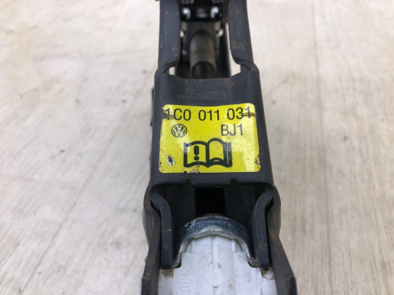 Домкрат BEETLE 11-19