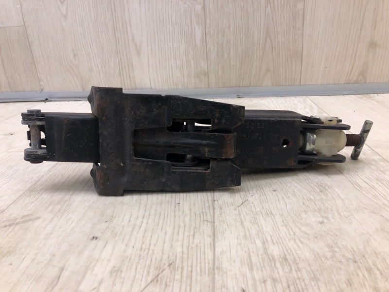 Домкрат BEETLE 11-19