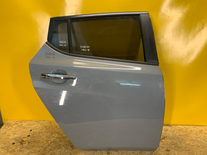 Дверь задняя правая NISSAN LEAF 18- 82100-5SF0A Б/У