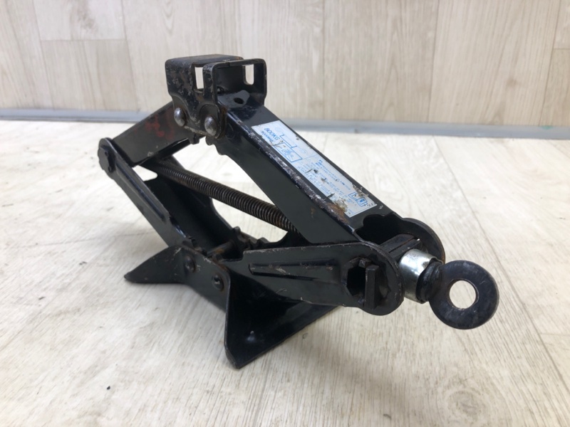 Домкрат 3 BK 03-08 2008 Седан 2.0