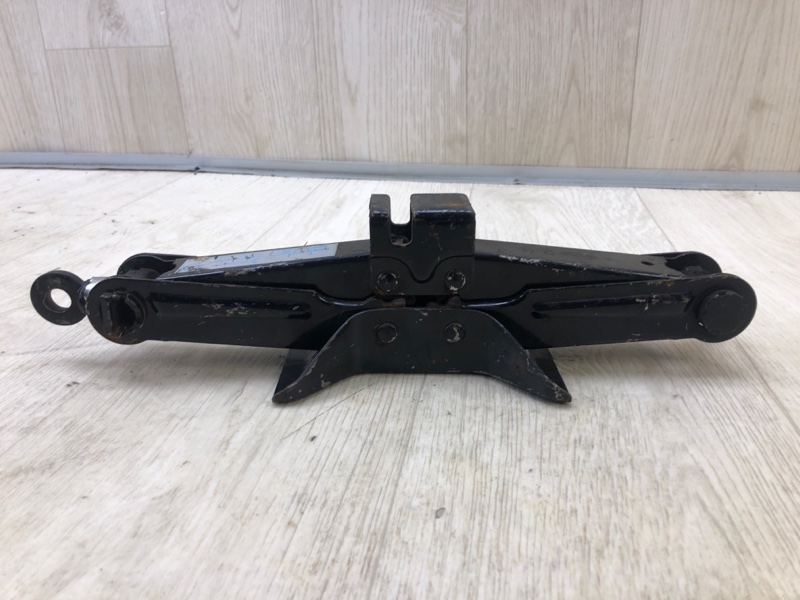 Домкрат 3 BK 03-08 2008 Седан 2.0