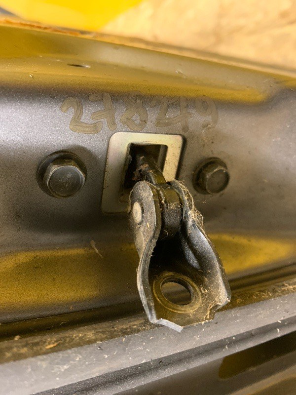 Запчасть ограничитель двери передний правый NISSAN QASHQAI/ROGUE SPORT 14- 80430-4EA0A Б/У Ограничитель двери передний правый NISSAN QASHQAI/ROGUE SPORT 14- 80430-4EA0A Б/У