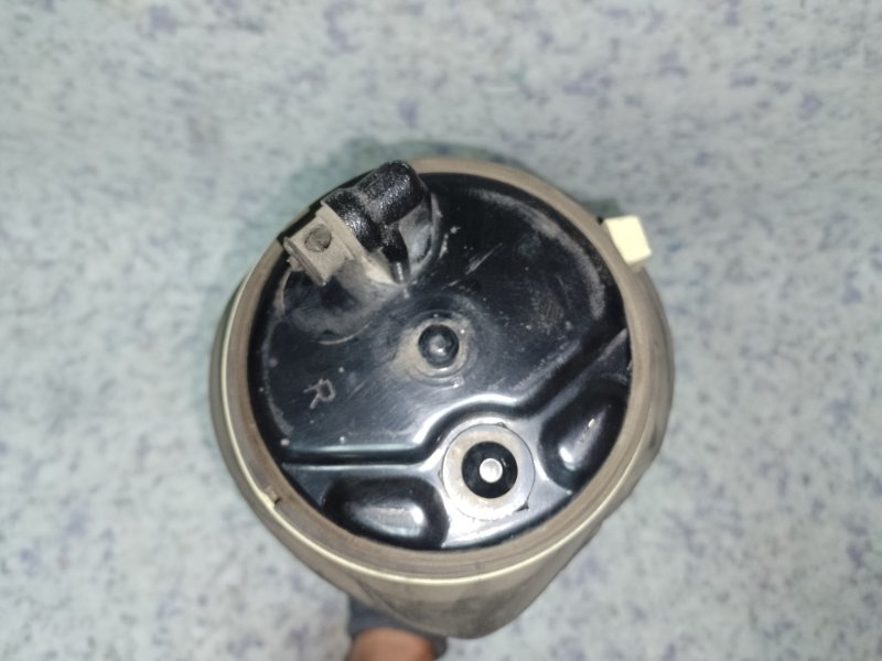 Подушка пневмоподвески правая GX470 02-09