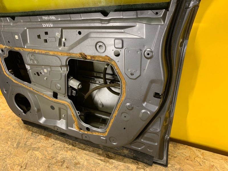 Дверь передняя правая QASHQAI/ROGUE SPORT 14-