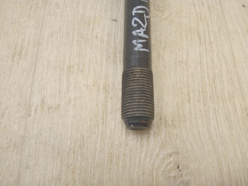 Крюк буксировочный CAMRY 50 12-15