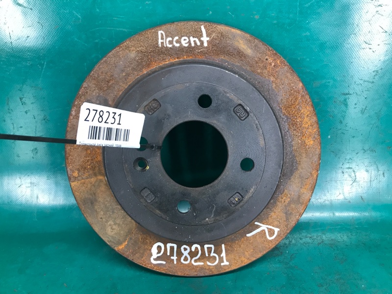 Запчасть тормозной диск задний правый HYUNDAI ACCENT RB 10- 58411-0U300 Б/У Тормозной диск задний правый HYUNDAI ACCENT RB 10- 58411-0U300 Б/У