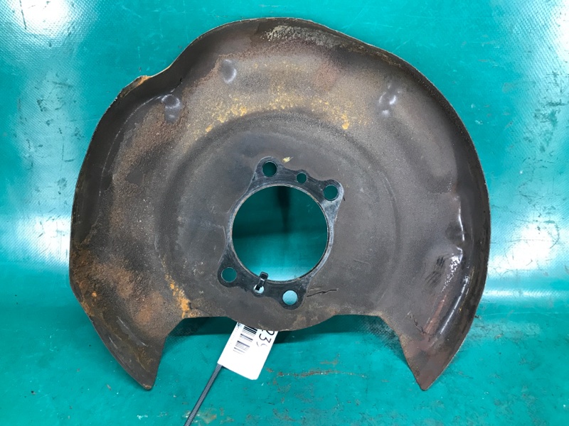 Защита тормозного диска задняя левая HYUNDAI ACCENT RB 10- 58390-1R000 Б/У