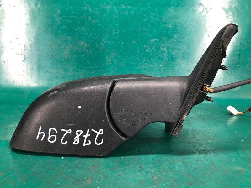 Зеркало правое LEAF 10-17