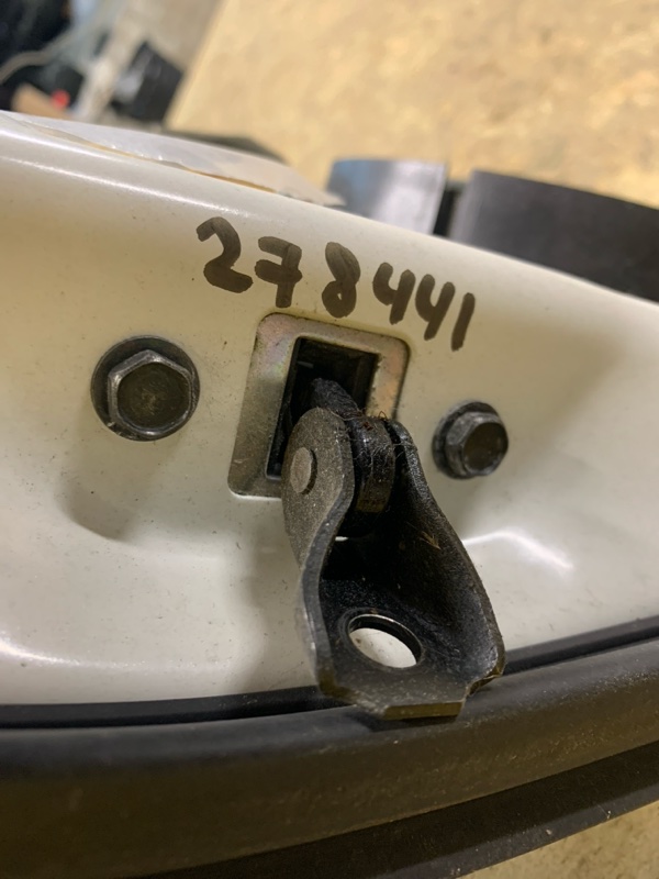 Ограничитель двери передний правый NISSAN LEAF 18- 80430-3NF0A Б/У