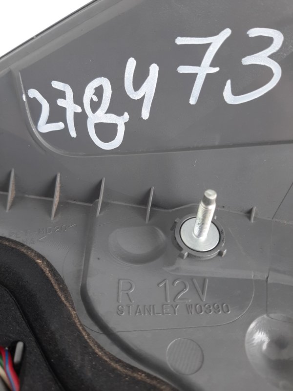 Фонарь наружный правый PRIUS - 30 09-17