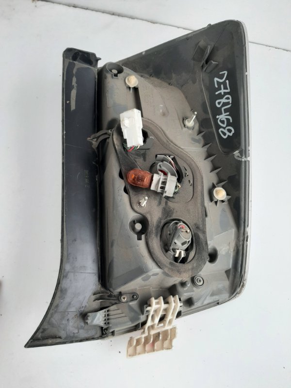 Фонарь наружный левый PRIUS - 30 09-17