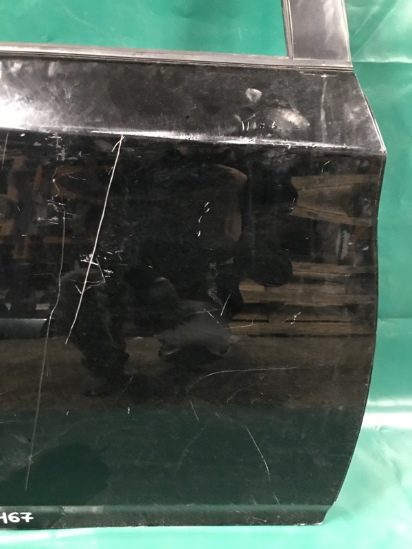 Дверь задняя правая PRIUS - 30 09-17