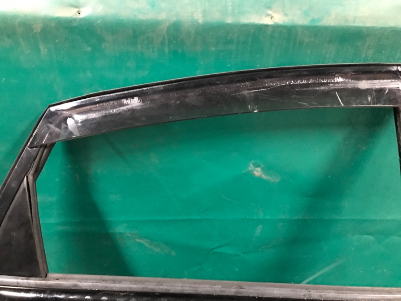 Дверь задняя правая PRIUS - 30 09-17