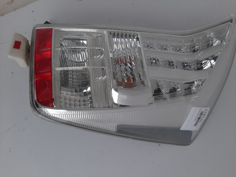 Фонарь наружный задний правый PRIUS - 30 09-17