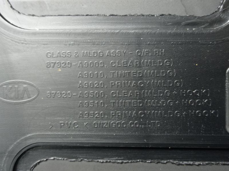 Стекло в кузов заднее правое SEDONA 14-18 16 YP 3.3 G6DM