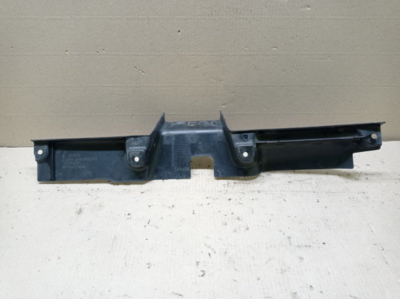 Накладка замка капота OUTLANDER XL 05-13