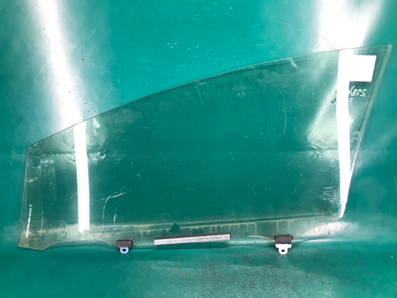 Стекло двери переднее правое PRIUS - 30 09-17