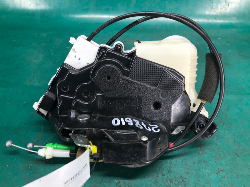 Замок двери передний левый PRIUS - 30 09-17 Замок двери передний левый PRIUS - 30 09-17