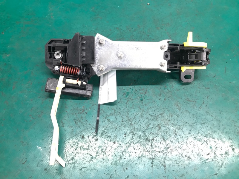 Ручка двери наружная задняя правая TOYOTA PRIUS - 30 09-17