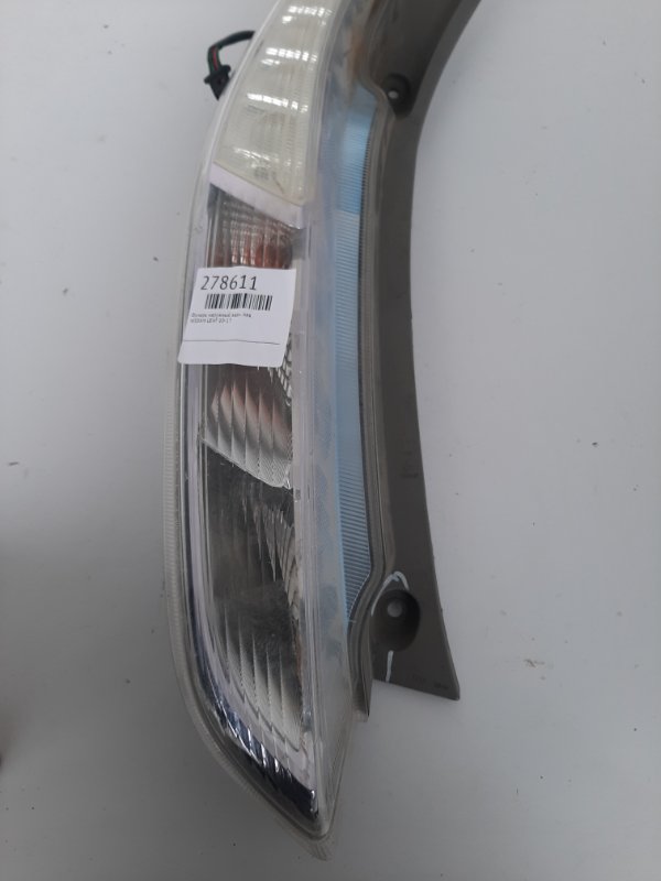 Фонарь наружный задний левый NISSAN LEAF 10-17