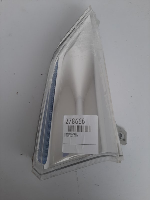 Указатель поворота передний правый NISSAN LEAF 10-17 26180-3NL0A Б/У