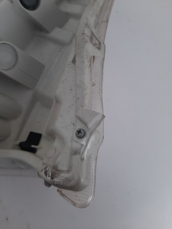 Указатель поворота передний левый LEAF 10-17