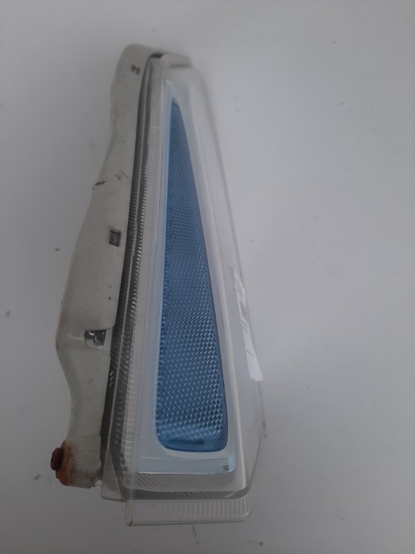 Указатель поворота передний правый NISSAN LEAF 10-17