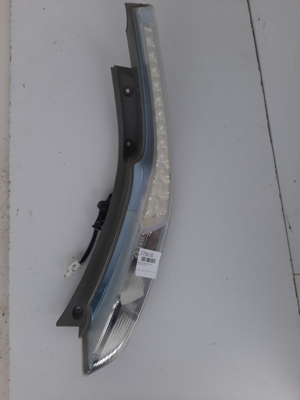 Фонарь наружный задний правый NISSAN LEAF 10-17 26550-3NL0B Б/У