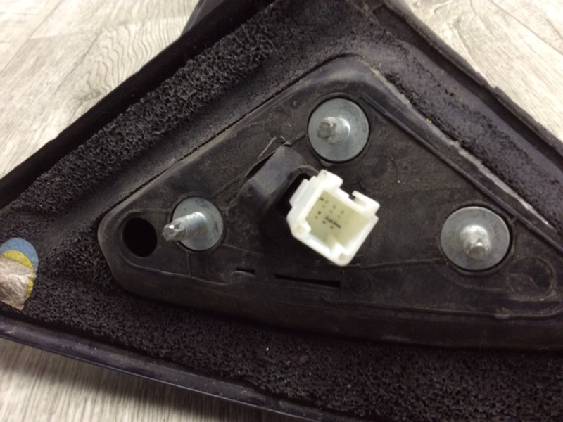 Зеркало правое ALTIMA L32 07-12 L32