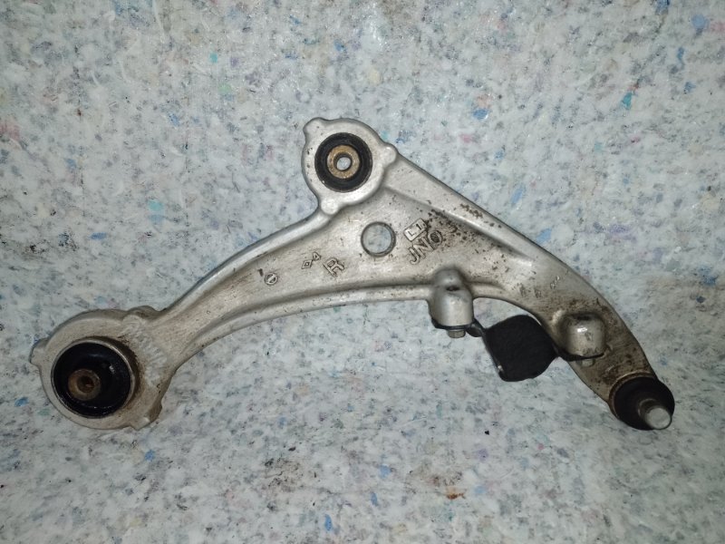 Рычаг передней подвески нижний правый NISSAN ALTIMA L32 07-12 54500-JA00B Б/У