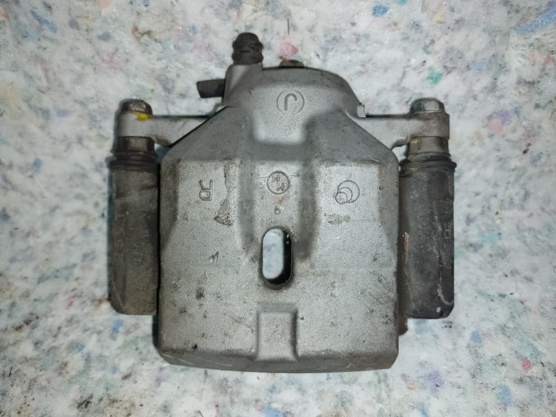 Суппорт тормозной передний правый TOYOTA PRIUS - 30 09-17 47730-47060 Б/У