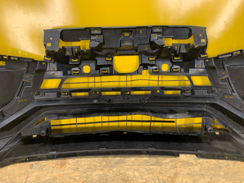 Бампер передний ECLIPSE CROSS 17-20