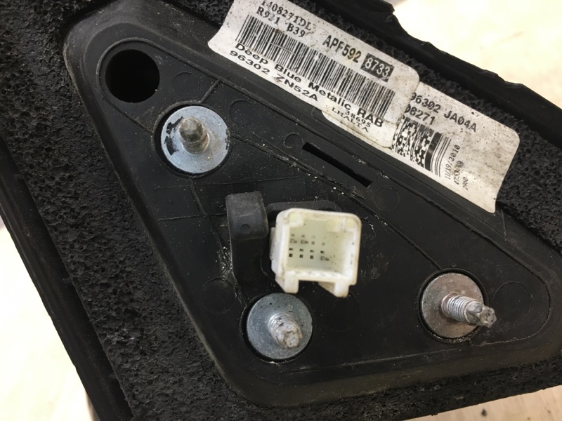 Зеркало левое ALTIMA L32 07-12 L32