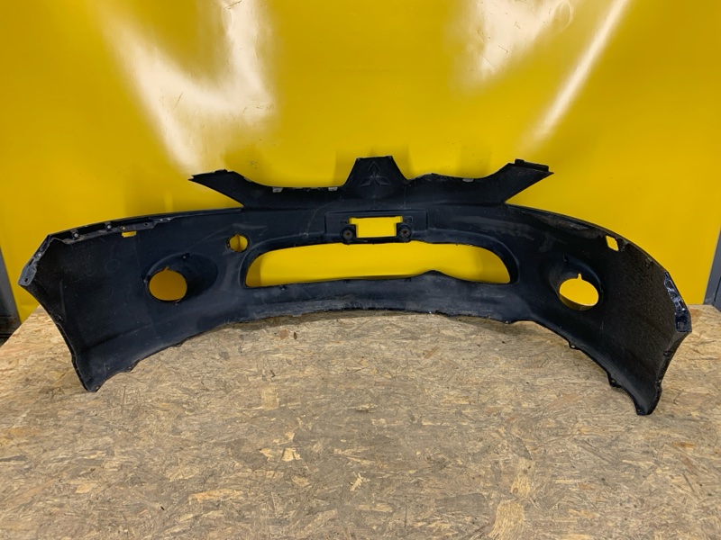 Бампер передний GRANDIS 03-11