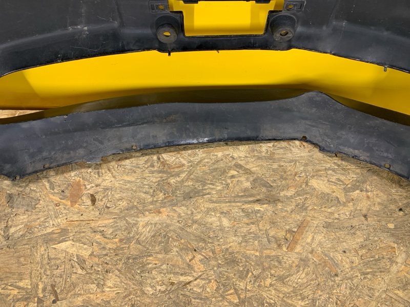 Бампер передний GRANDIS 03-11